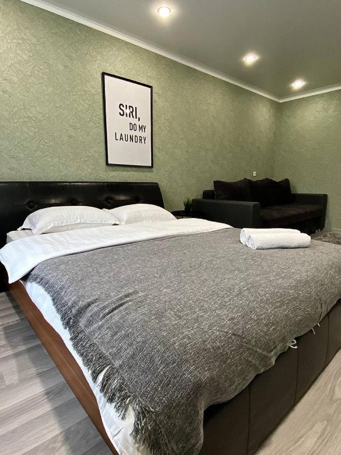 Seafront apartment パヴロダル エクステリア 写真